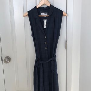 Navy Sleeveless Jumpsuit